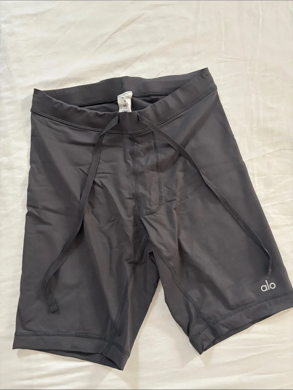 ALO Yoga Women's gray Bike Shorts